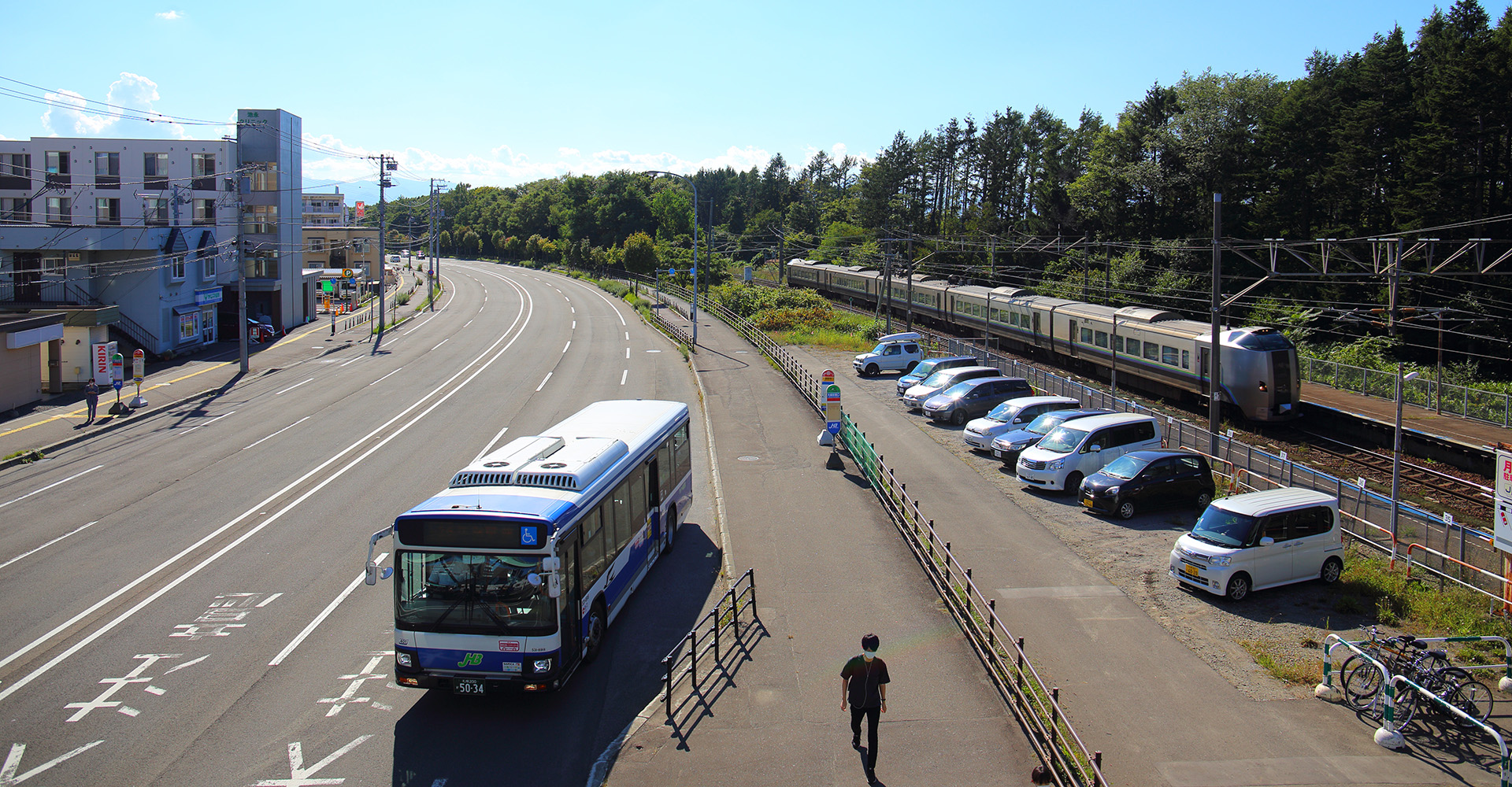 アニズルームへの交通アクセス